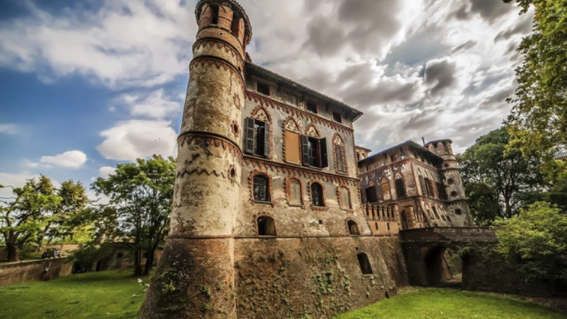 Il castello di Piovera: un luogo come nelle favole